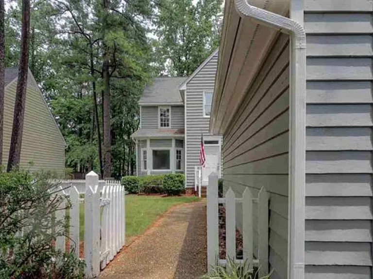 1705 Briarforest Pl — Photo 25