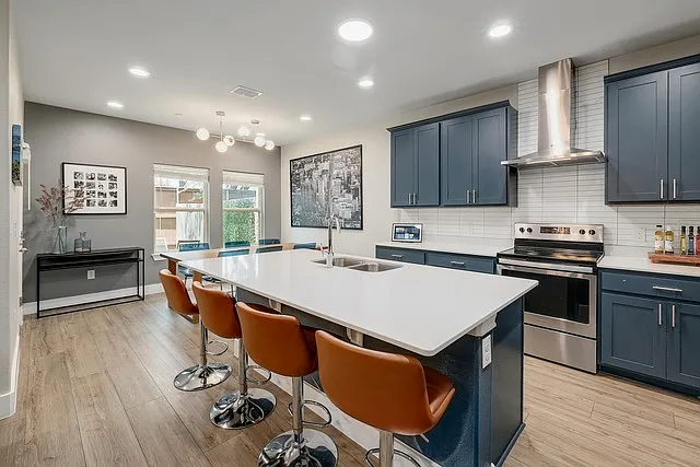 12914 Leatherback Ln — Photo 7