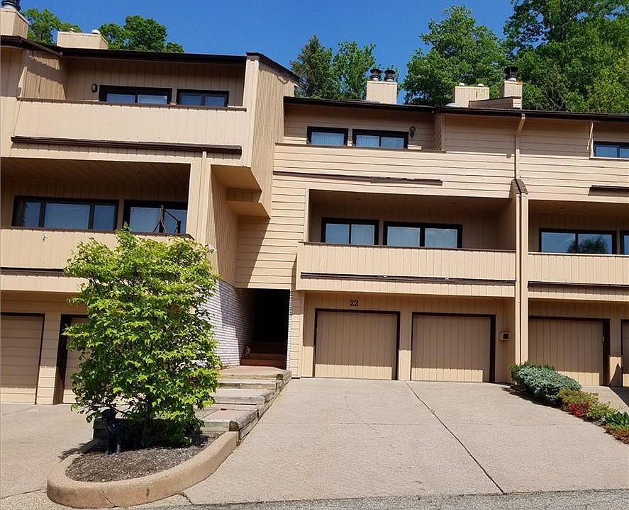 2nd image of 22 Dakota Ct