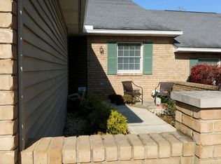 6 Susan Dr, Chillicothe, OH