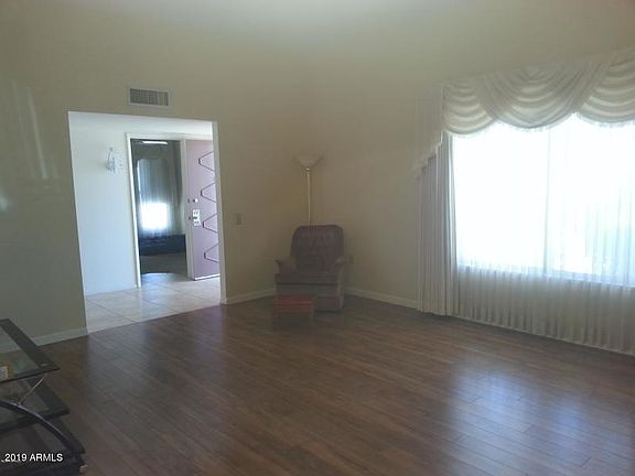 3rd image of 16824 N Pine Valley Dr