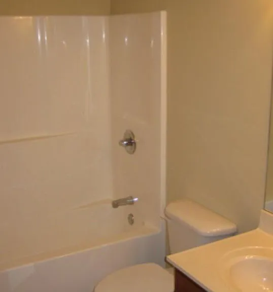 6804 Ruh Rd — Photo 3
