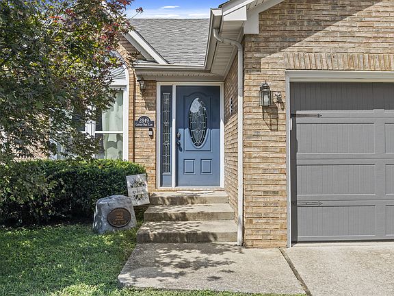 4th image of 2849 Gateway Park Ln