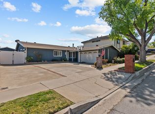 22152 Barbacoa Dr, Santa Clarita, CA 91350