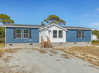145 Barbee Street, Harkers Island, NC 28531