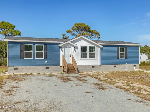 145 Barbee Street, Harkers Island, NC 28531