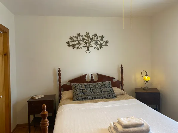 2901 Edgington St #3, Franklin Park, IL 60131