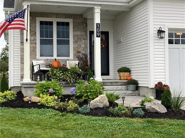 109 Sophia Dr, Rehoboth, MA 02769