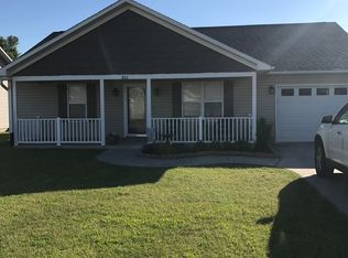 211 Kinder Ave, Sikeston, MO 63801