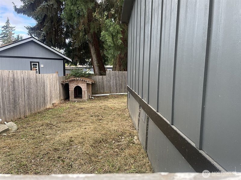 4th image of 1921 208th Street E #56