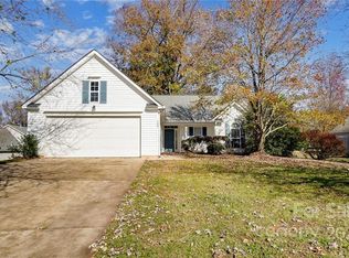 108 W Walnut Ave, Mount Holly, NC 28120