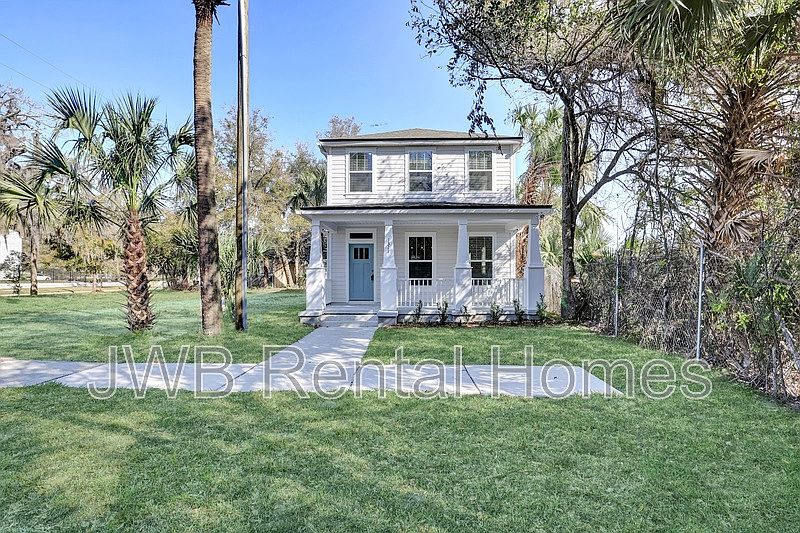 1st image of 1311 Odessa St