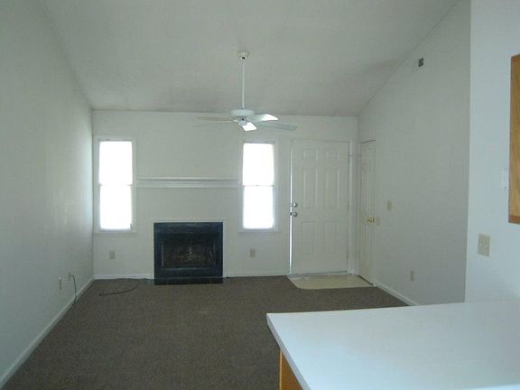 5th image of 3309 Brookline Ct