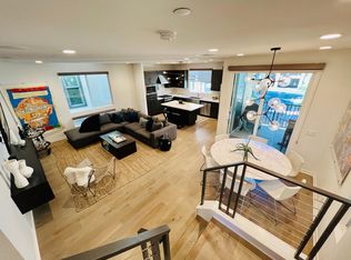 1028 Bridgewater Way, Costa Mesa, CA 92627