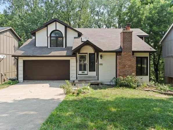 8529 N Troost Ave, Kansas City, MO 64155