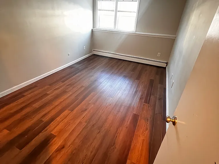 308 Elm St #1 — Photo 6