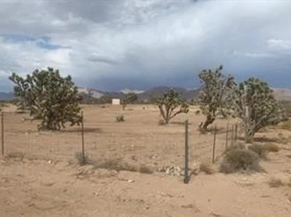 26726 N Sandy Point Drive, Meadview, AZ 86444