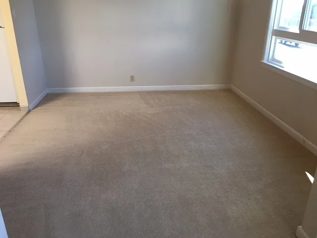 2246 44th Ave — Photo 8