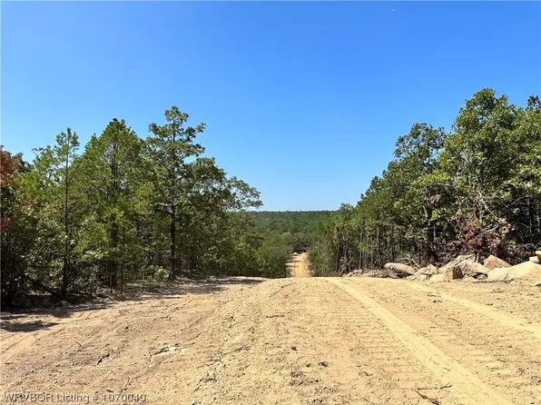 2 NE 179th Rd, Wilburton, OK 74578