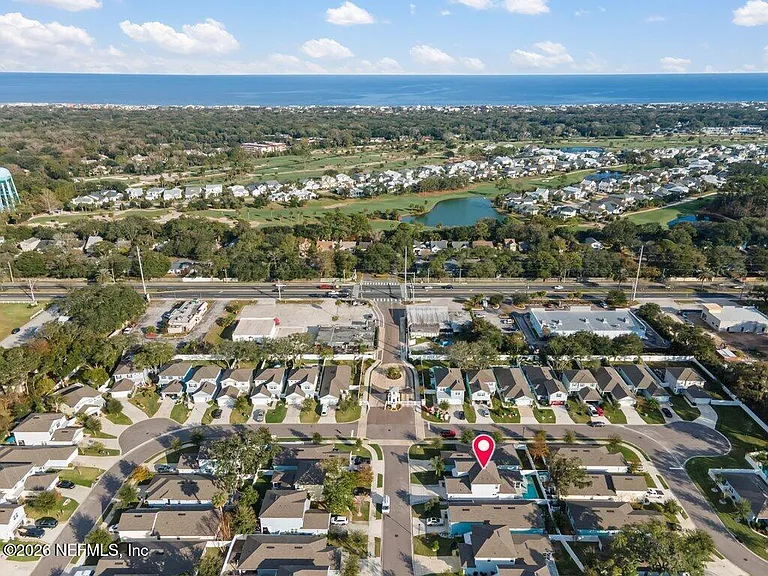 2140 Fairway Villas Dr — Photo 4