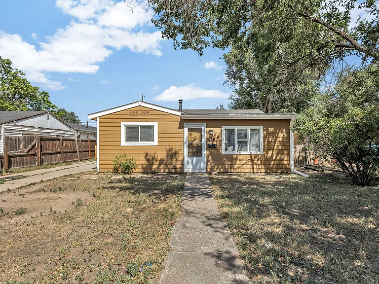 6776 Ash St — Photo 13