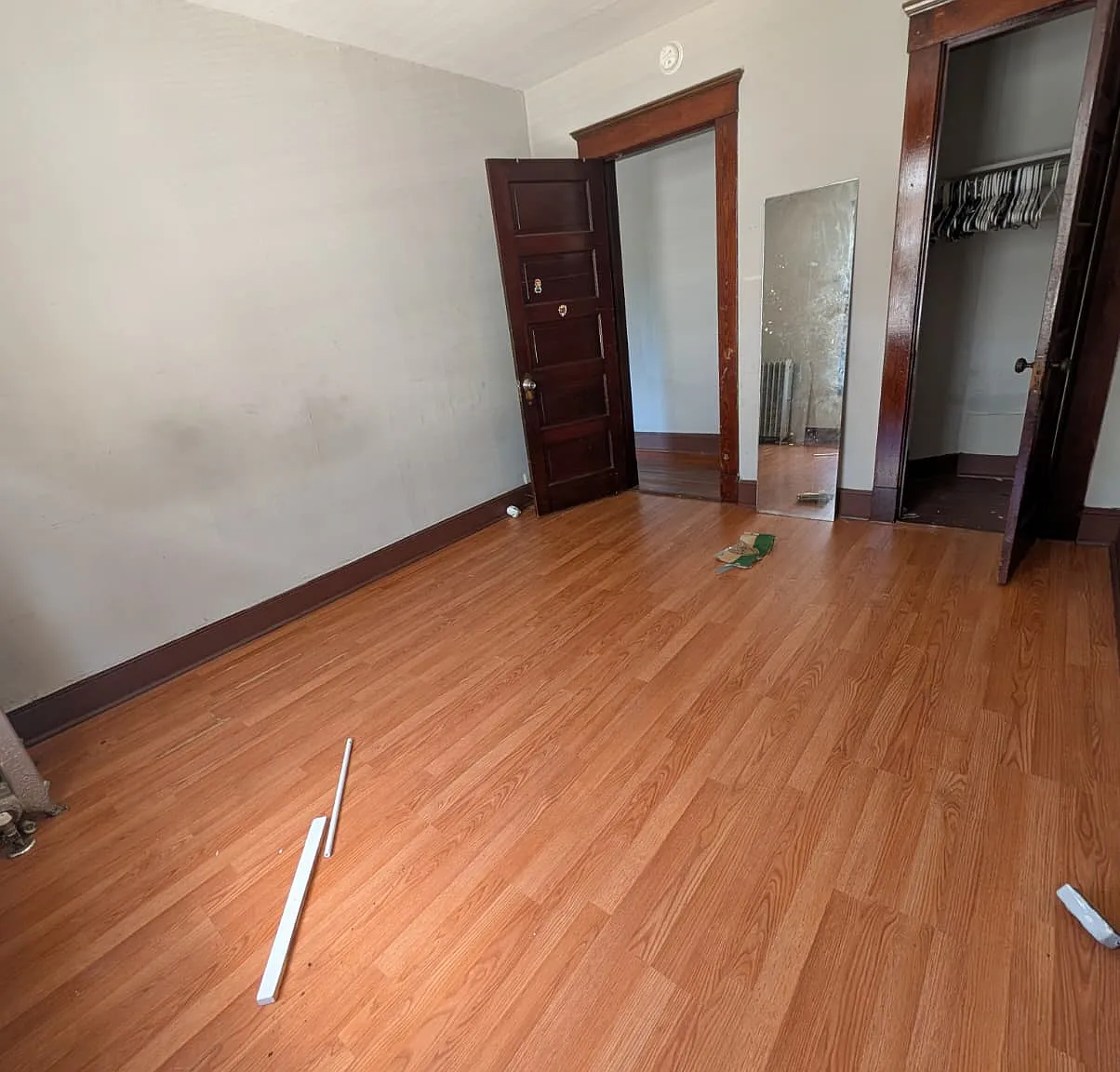 24 Hallock Ave — Photo 3