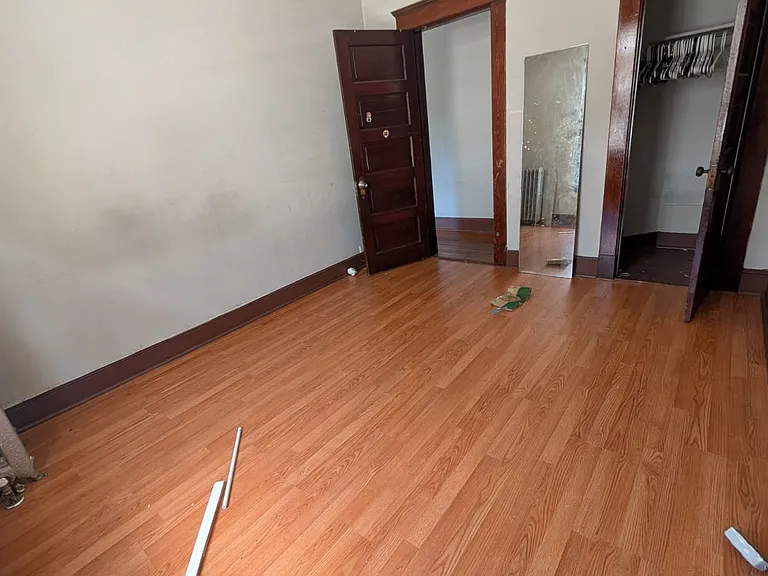 24 Hallock Ave #3 — Photo 3