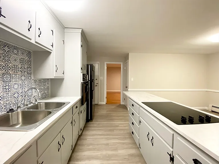 57 Kimball Ave #2 — Photo 2