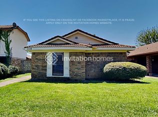 1118 Sandalwood Ln, Desoto, TX 75115