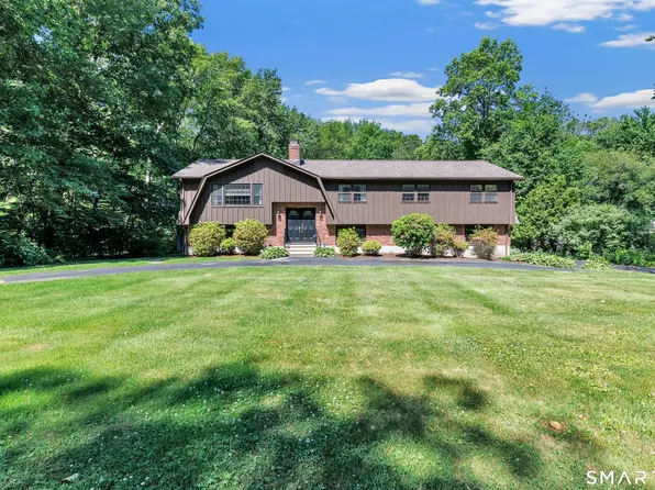 69 Forest Road, Monroe, CT 06468