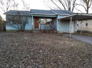 2017 D St NE, Miami, OK 74354