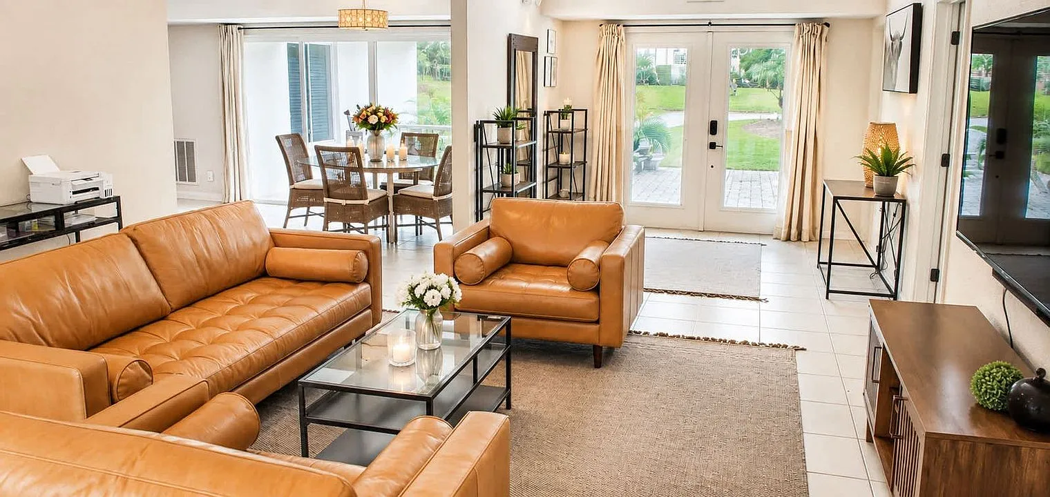 3 bed, 3.0 bath, 1829 sqft, $7,950 — Photo 1