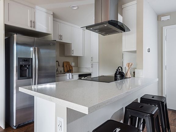 3rd image of 347 Massol Ave APT 307