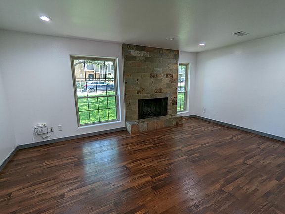 2nd image of 7521 Woodthrush Dr