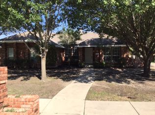 6410 Coral Ln, Sachse, TX 75048