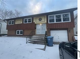 1609 215th Pl, Sauk Village, IL 60411