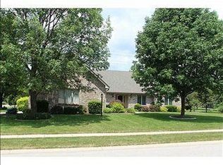 1493 Queensborough Dr, Carmel, IN 46033