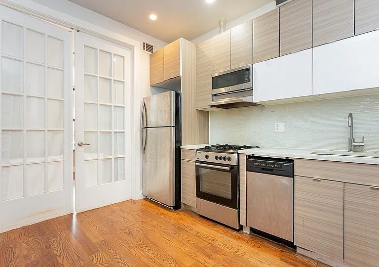 102 Rogers Ave #4 — Photo 3