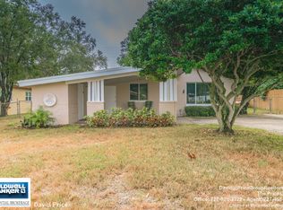10514 Orange Blossom Ln, Seminole, FL 33772