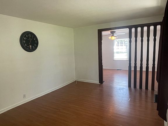 2nd image of 4756 Stratford Ave