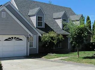 906 38th St, Bellingham, WA 98229