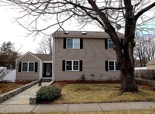 66 Emerald St, Bridgeport, CT 06610