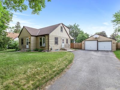 5330 Georgia Ave N, Crystal, MN, 55428