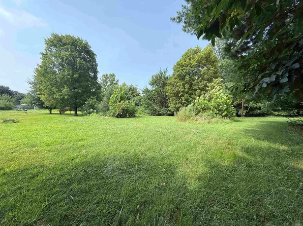 223 N State Road 61 Aly, Winslow, IN 47598