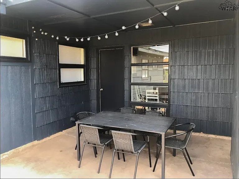 4112 Thomas Ave — Photo 3