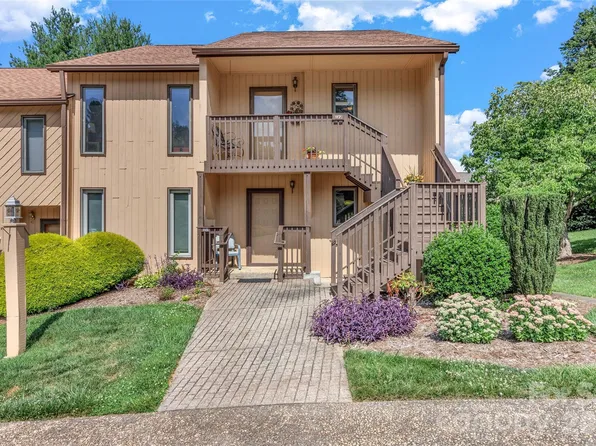 117 Pebble Creek Dr, Asheville, NC 28803