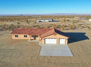 2994 Manzano Rd, Phelan, CA 92371