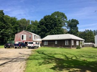 221 High St, Ipswich, MA 01938