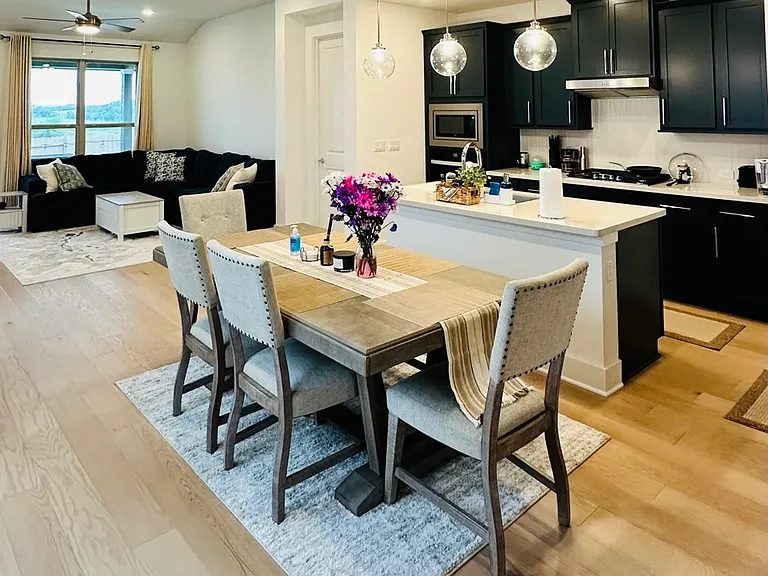 7103 Ezra Brooks Bnd — Photo 1
