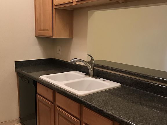 4th image of 14203 N 19th Ave Unit 2004